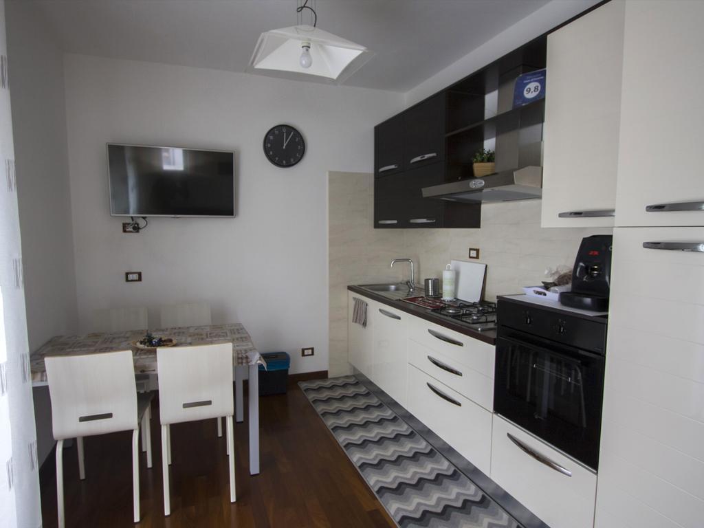 Vento Di Ponente Apartment Гаета Екстериор снимка