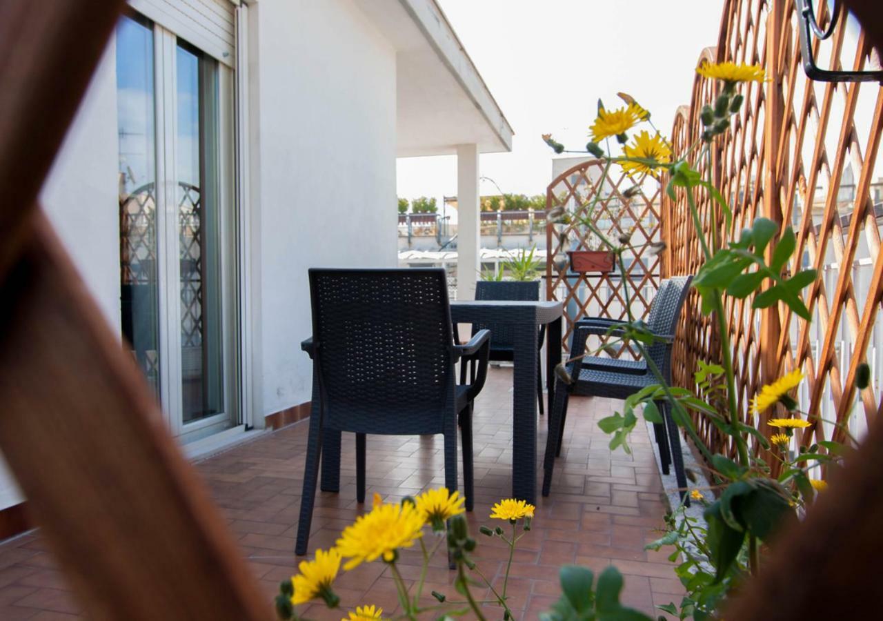Vento Di Ponente Apartment Гаета Екстериор снимка